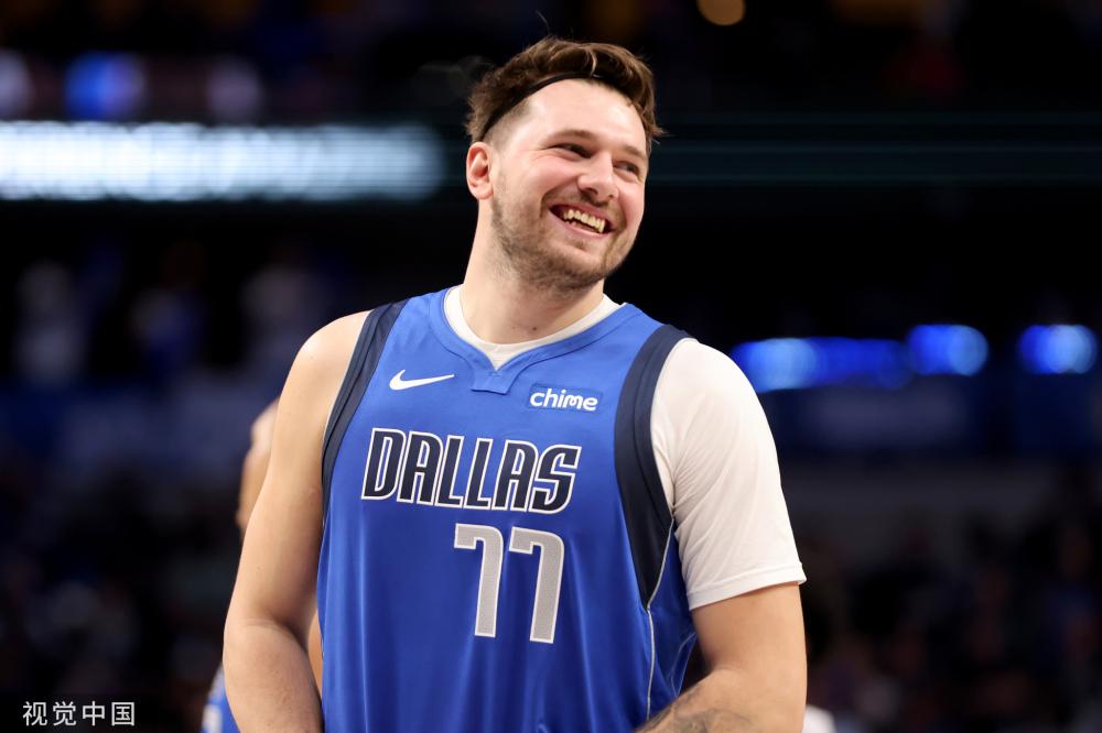 我们拭目以 我们拭目以