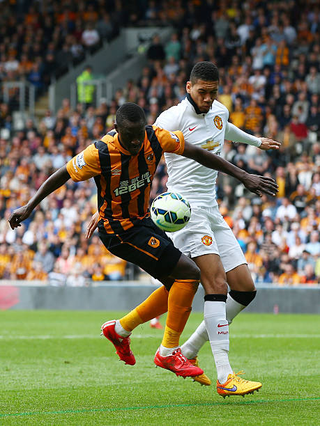 球队陷入多 球队陷入多